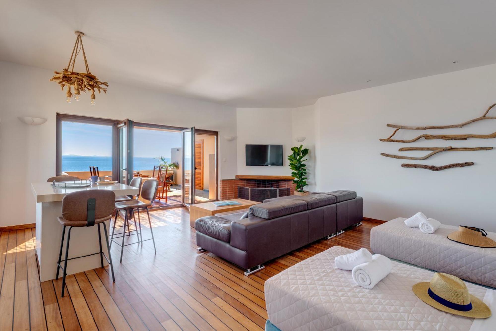 Lalari Beach Suites Vári Zewnętrze zdjęcie