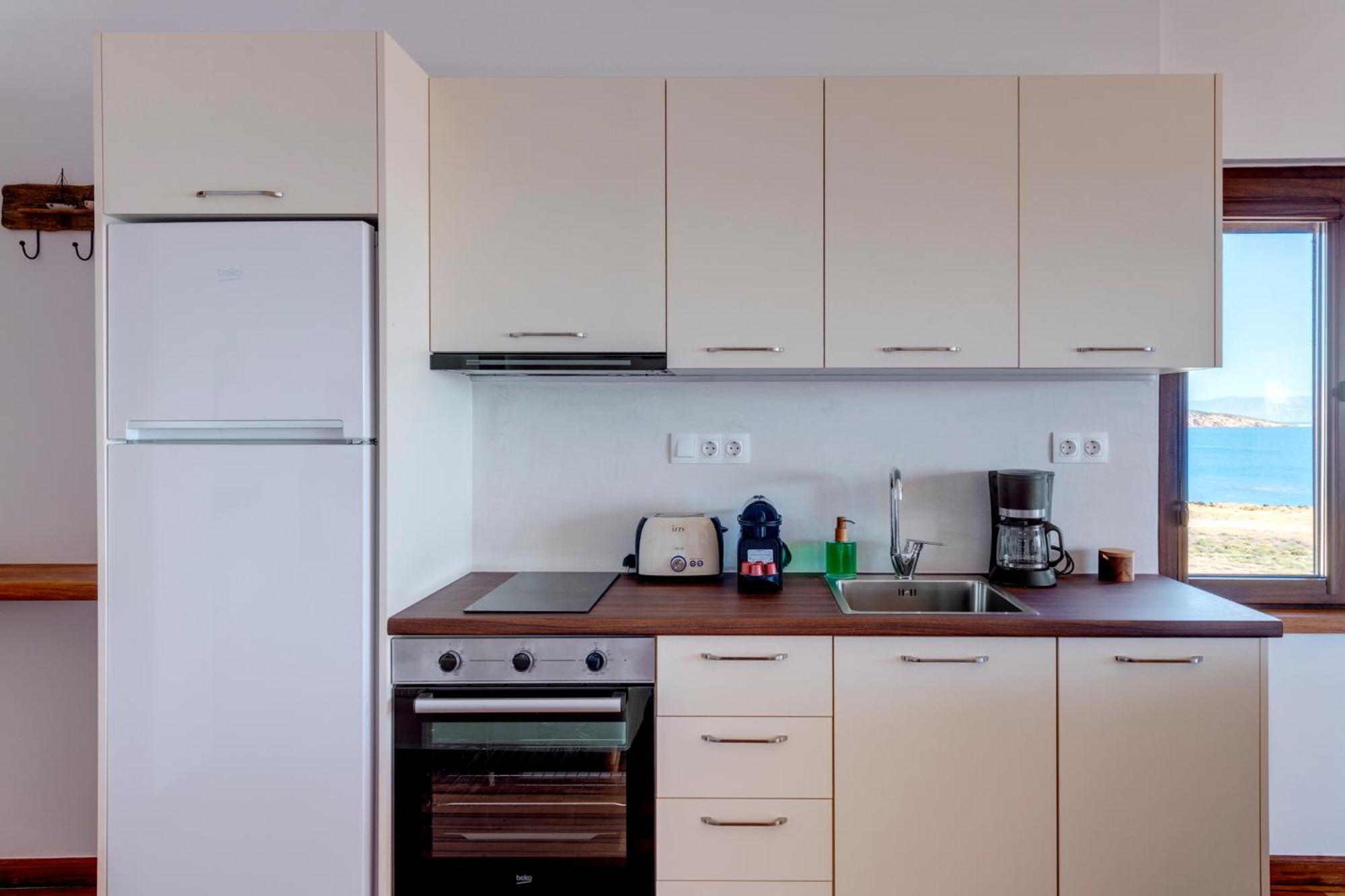 Lalari Beach Suites Vári Zewnętrze zdjęcie