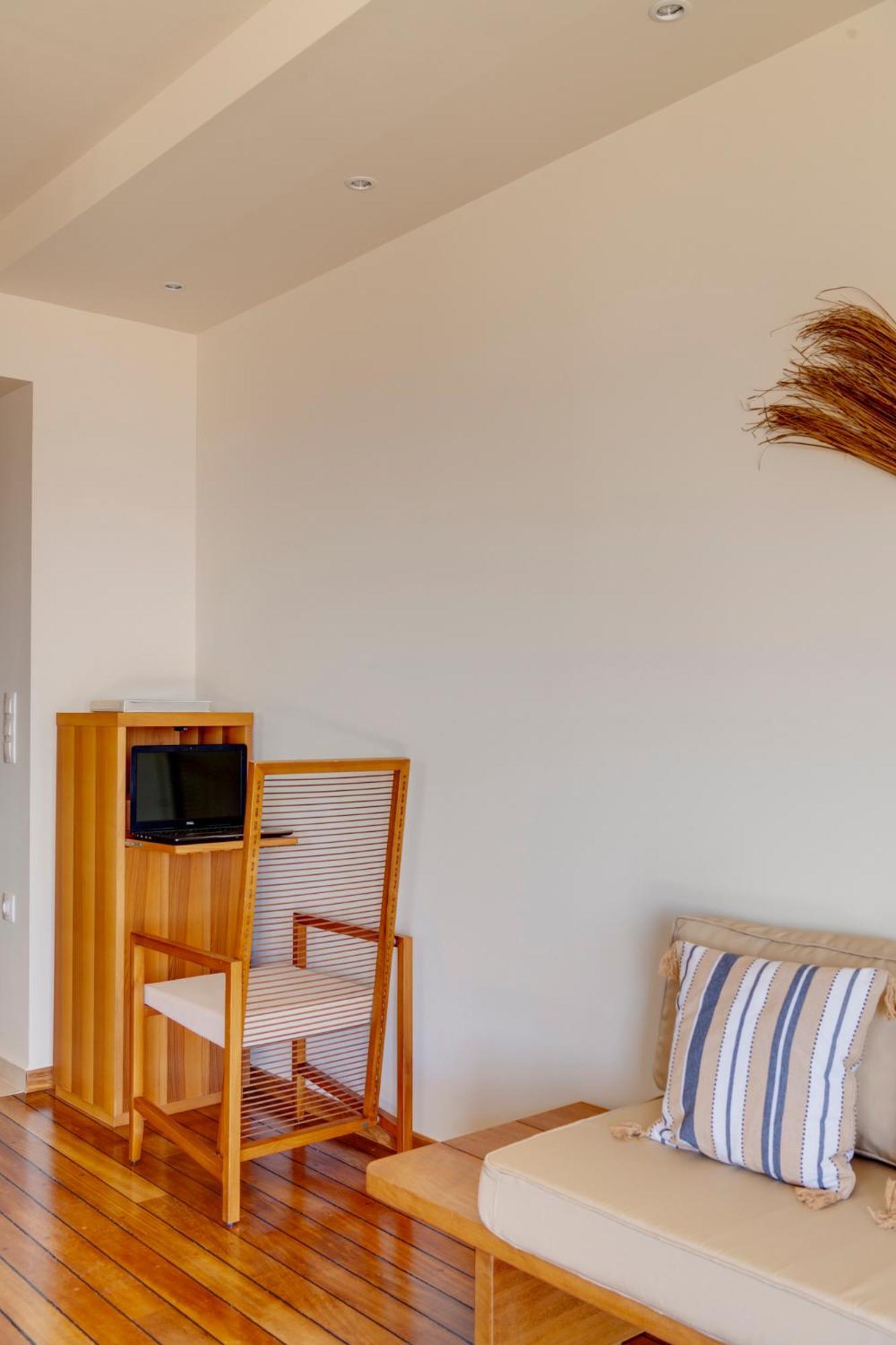 Lalari Beach Suites Vári Zewnętrze zdjęcie