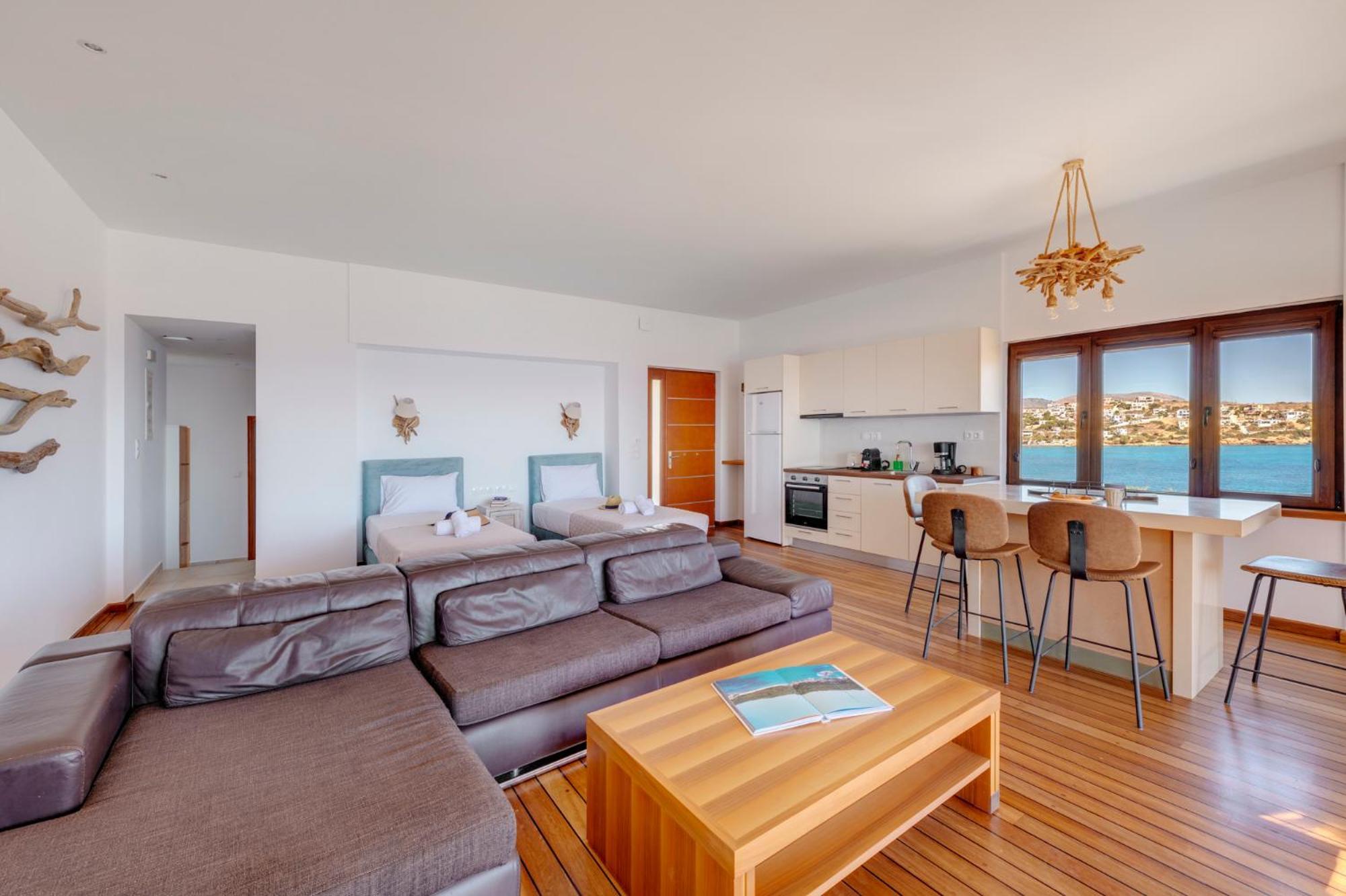 Lalari Beach Suites Vári Zewnętrze zdjęcie