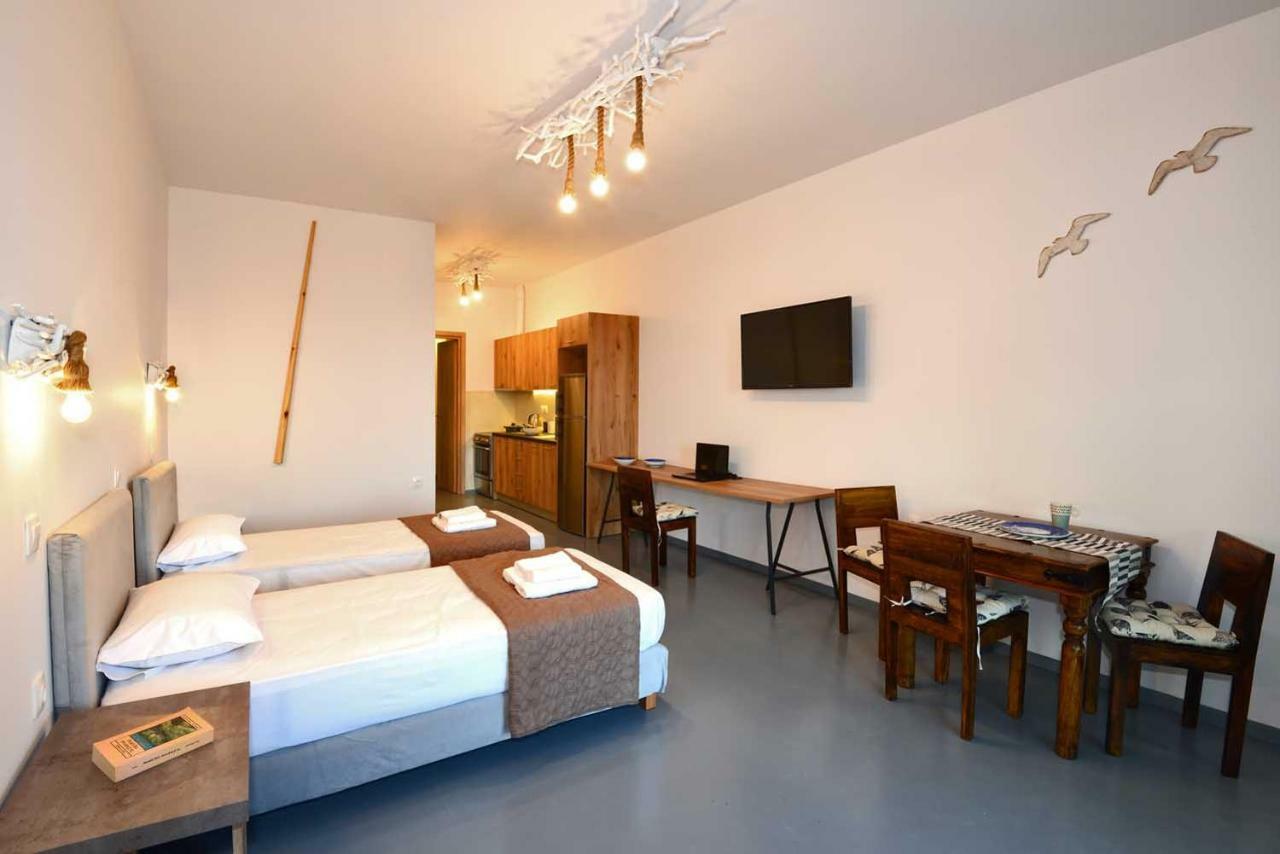 Lalari Beach Suites Vári Zewnętrze zdjęcie