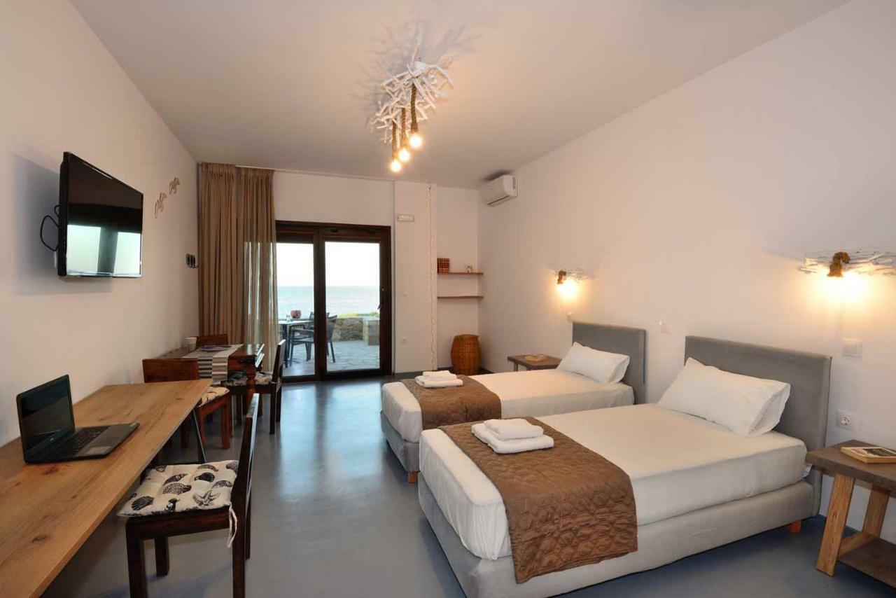 Lalari Beach Suites Vári Zewnętrze zdjęcie