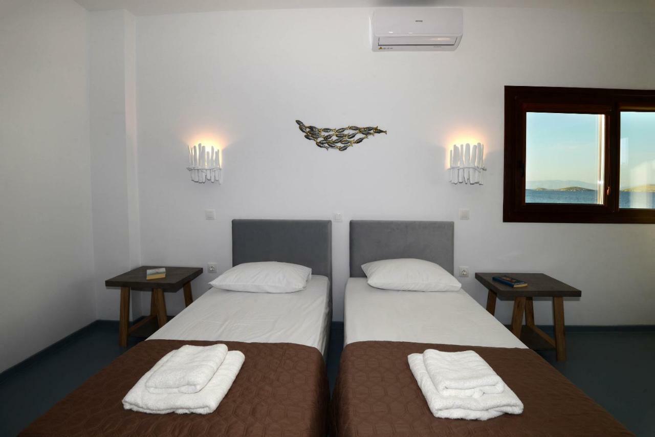 Lalari Beach Suites Vári Zewnętrze zdjęcie