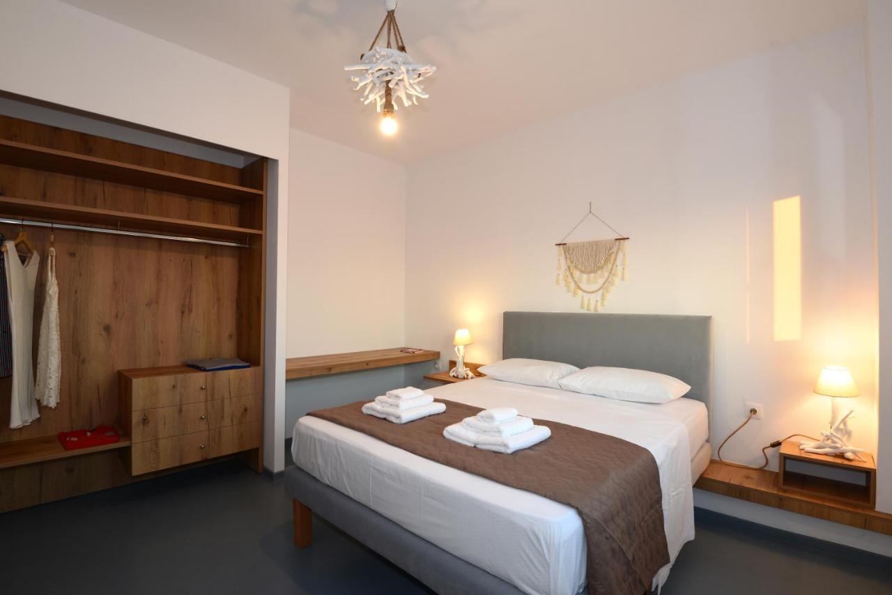 Lalari Beach Suites Vári Zewnętrze zdjęcie